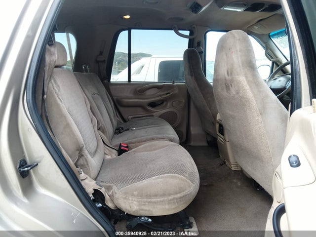 2001 FORD EXPEDITION XLT VIN: 1FMRU15W01LB35313