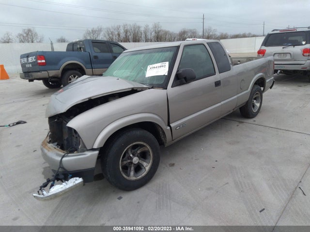 2002 CHEVROLET S-10 LS VIN: 1GCCS19W928259272
