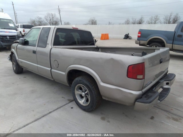 2002 CHEVROLET S-10 LS VIN: 1GCCS19W928259272