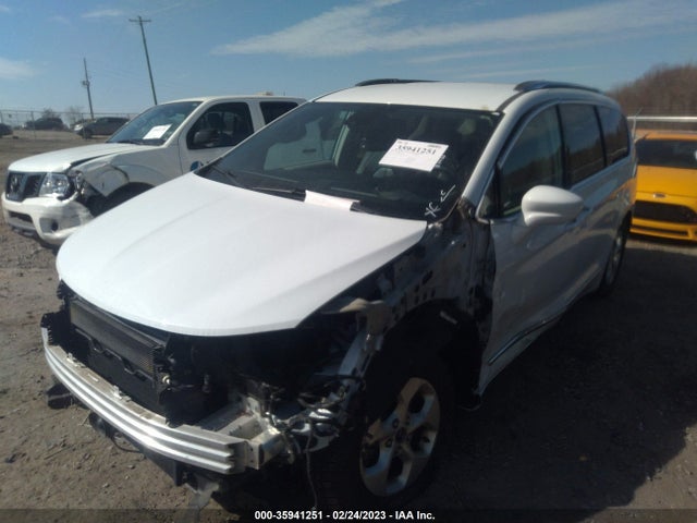 Chrysler Pacifica Touring-l Plus 2017 2C4RC1EGXHR652927 Image 2