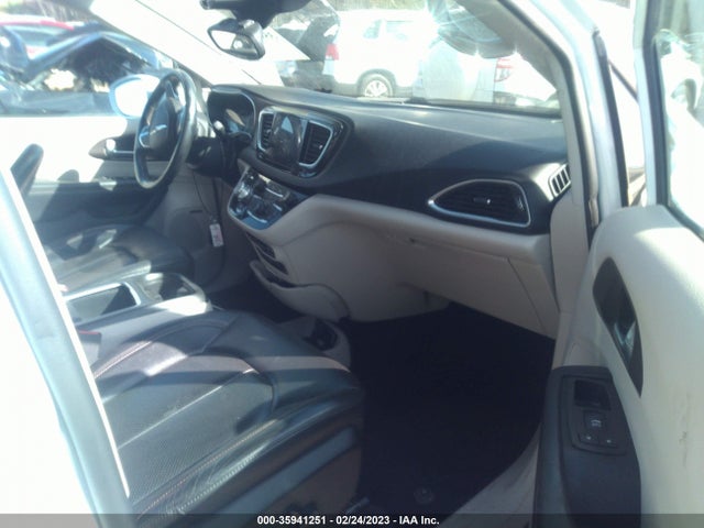 Chrysler Pacifica Touring-l Plus 2017 2C4RC1EGXHR652927 Image 5