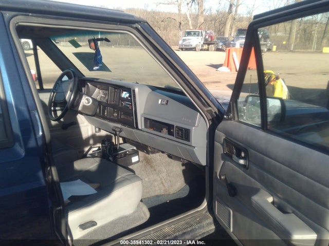 1995 JEEP CHEROKEE SE VIN: 1J4FJ28S6SL650245
