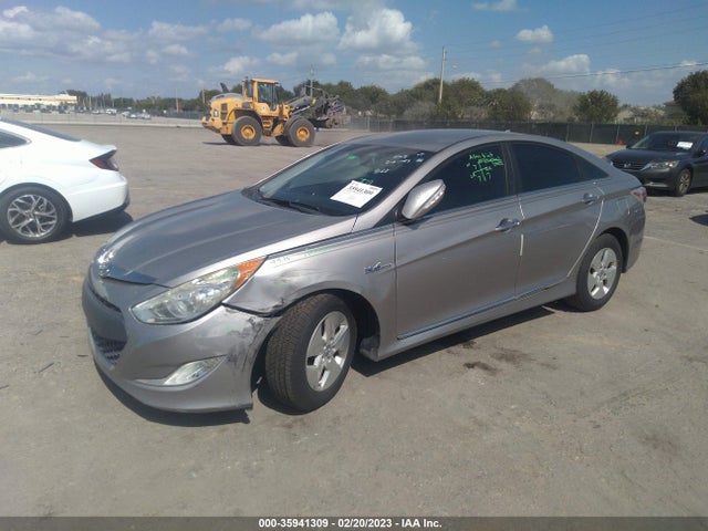 Hyundai SONATA HYBRID 2012 KMHEC4A43CA039018 Image 2