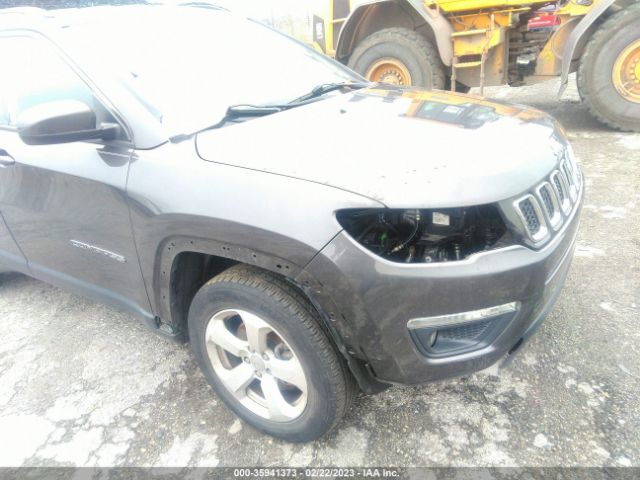 3C4NJCBB9HT643075 Jeep Compass Latitude