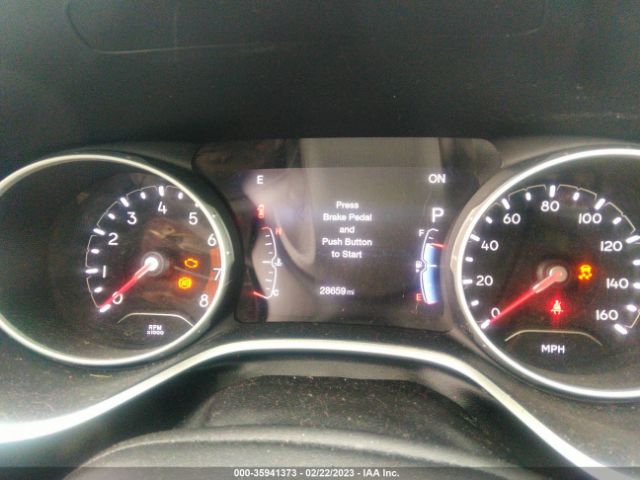 3C4NJCBB9HT643075 Jeep Compass Latitude