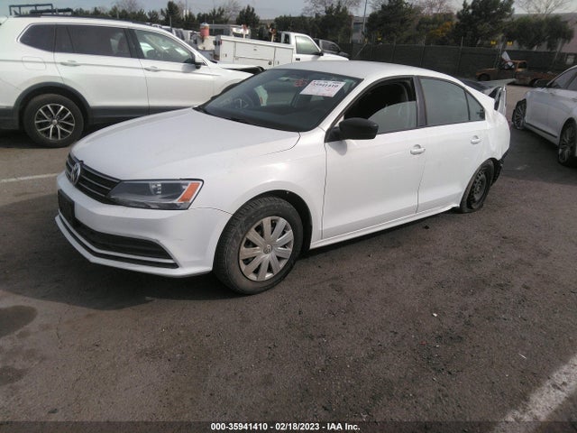 3VW267AJ2GM210983 Volkswagen Jetta Sedan 1.4t S