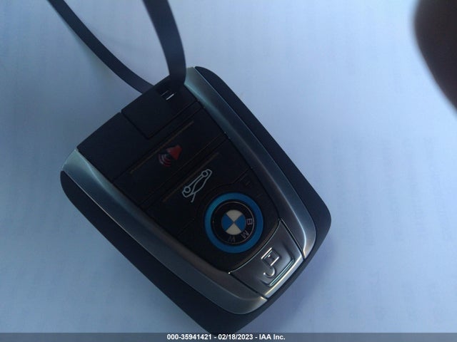 2017 BMW i8, VIN: WBY2Z2C55HV676376