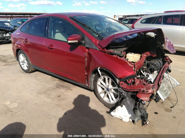 Ford FOCUS SE 2015 1FADP3F23FL287760 Image 1