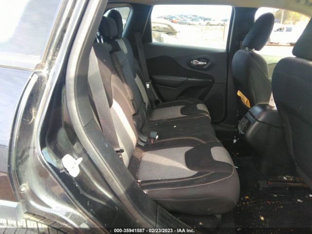 1C4PJLABXFW690908 Jeep Cherokee Sport