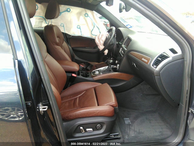 WA1CMAFP3EA075332 Audi Q5 Premium Plus