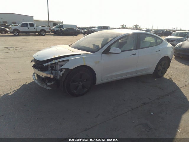 Tesla Model 3 Long Range 2022 5YJ3E1EB2NF204242 Image 2
