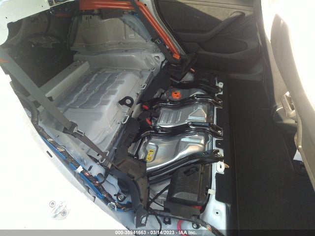 Tesla Model 3 Long Range 2022 5YJ3E1EB2NF204242 Image 8