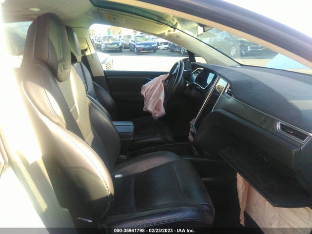 5YJXCBE48GF012972 Tesla Model X P90d/75d/p100d