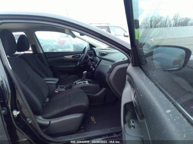 JN1BJ1CP5KW212447 Nissan Rogue Sport S
