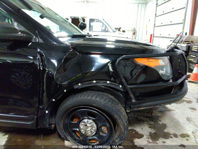 Ford UTILITY POLICE 2015 1FM5K8AR7FGB12950 Image 8