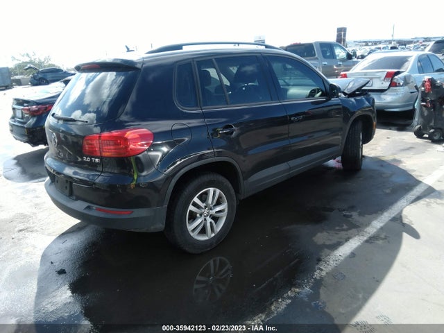 Volkswagen Tiguan 2016 WVGAV7AX3GW552377 Image 5