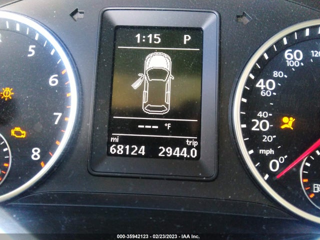 Volkswagen Tiguan 2016 WVGAV7AX3GW552377 Image 8