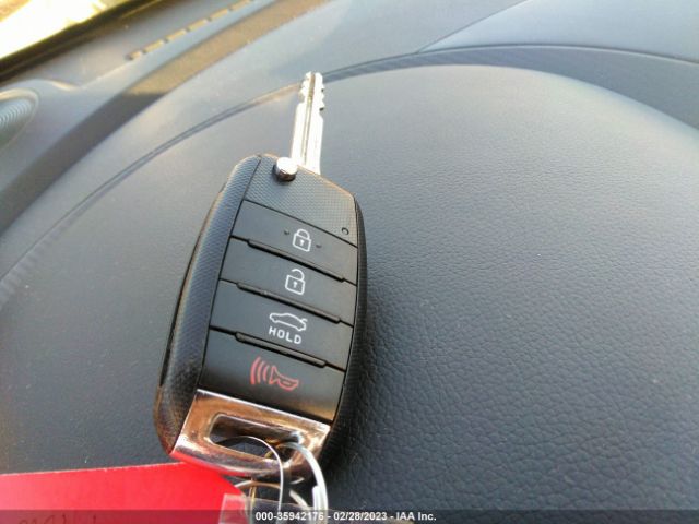 KNAFX4A83E5177358 KIA FORTE EX