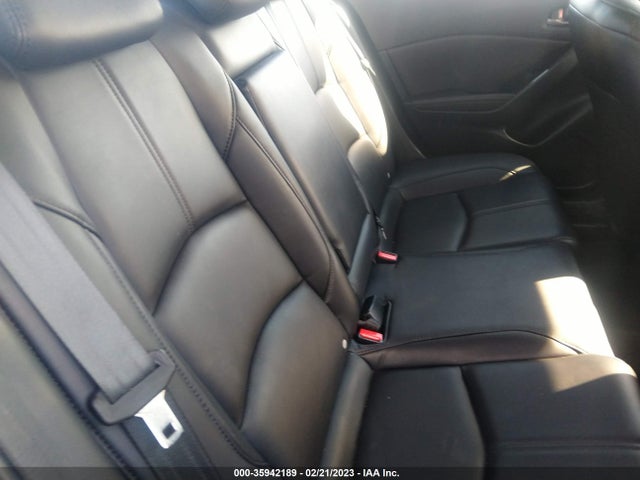 3MZBN1V31JM231844 Mazda Mazda3 Touring