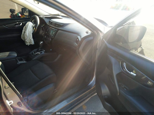Nissan ROGUE S 2017 KNMAT2MT4HP545486 Image 7