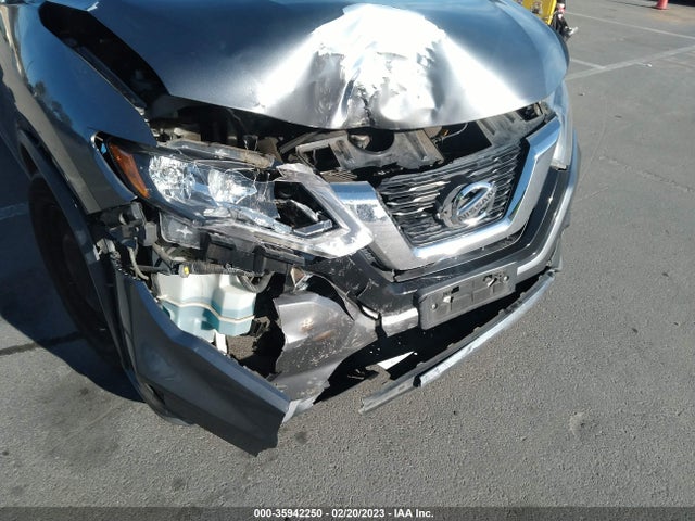 Nissan ROGUE S 2017 KNMAT2MT4HP545486 Image 8