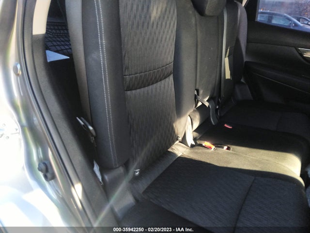 Nissan ROGUE S 2017 KNMAT2MT4HP545486 Image 10