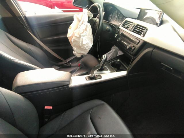 WBA3B1C58EK133425 BMW 3 Series 320i