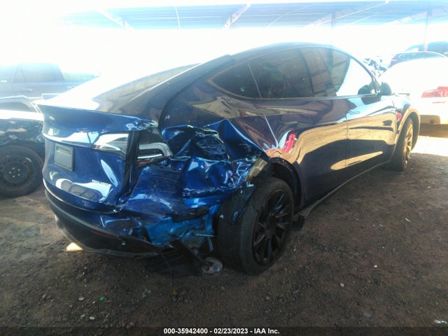 Tesla Model Y Long Range 2021 5YJYGDEE3MF241133 Image 4