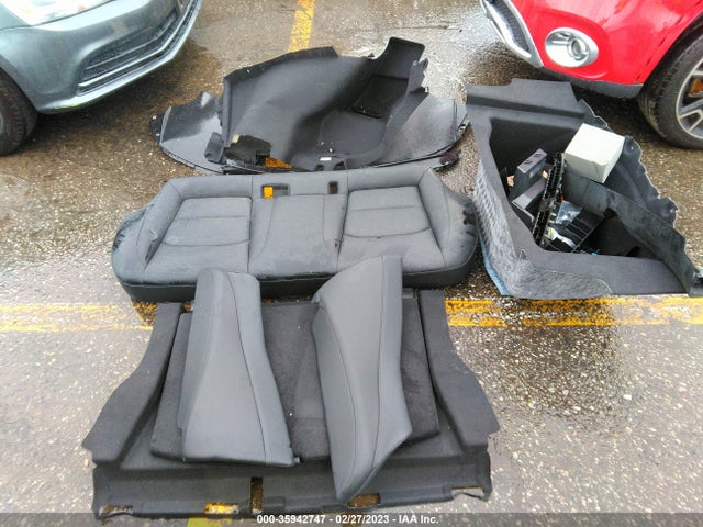Tesla Model 3 Standard Range 2020 5YJ3E1EA9LF633415 Image 4