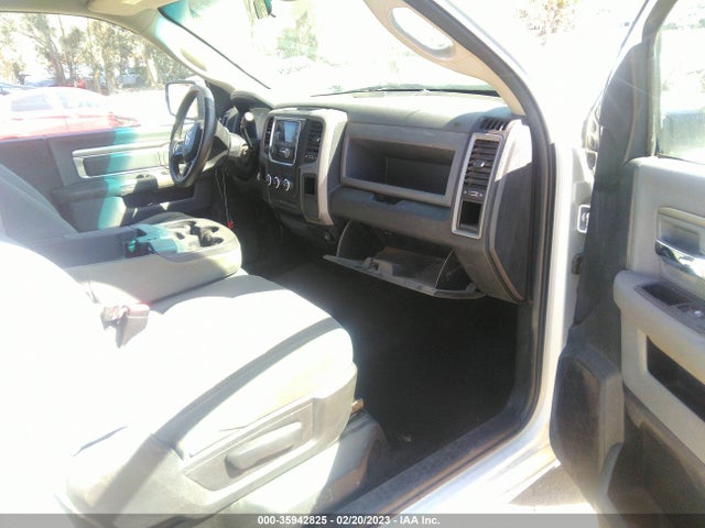 3C6JR6DT0EG331334 RAM 1500 Tradesman