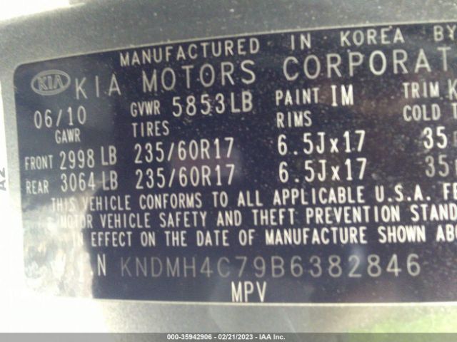 KNDMH4C79B6382846 KIA SEDONA EX