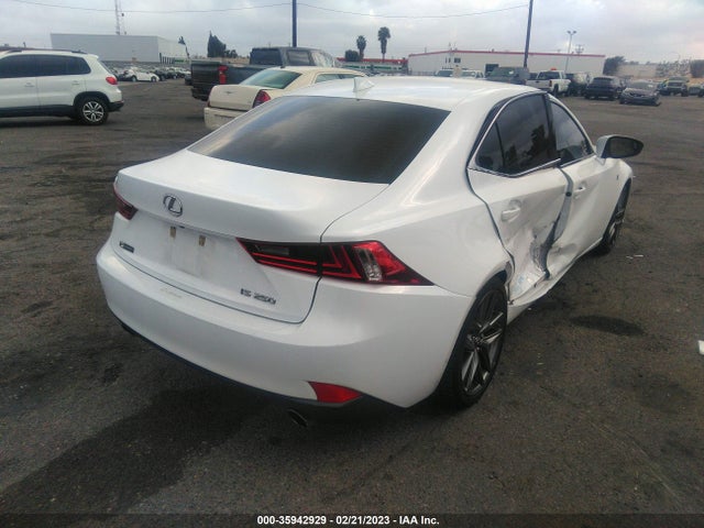 Lexus IS 250 2015 JTHBF1D24F5051214 Image 4