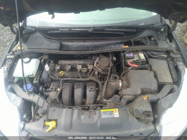 2013 FORD FOCUS SE VIN: 1FADP3K24DL117894