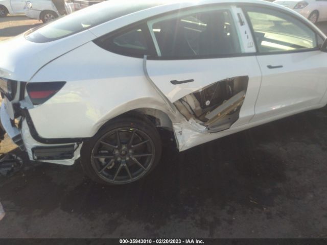 5YJ3E1EA4PF432740 Tesla MODEL 3