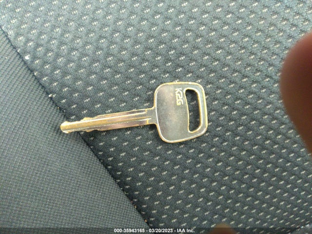 2005 SCION XB VIN: JTLKT324X50217455