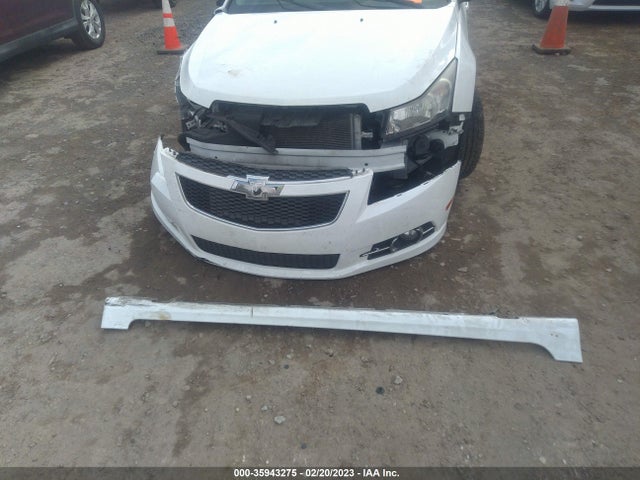 Chevrolet Cruze 1lt 2014 1G1PC5SB4E7456740 Image 3