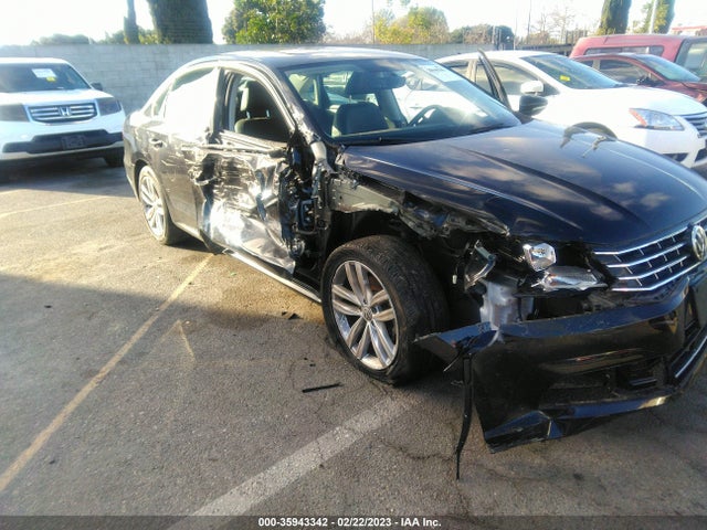 1VWLA7A34KC007530 Volkswagen Passat 2.0t Wolfsburg Edition