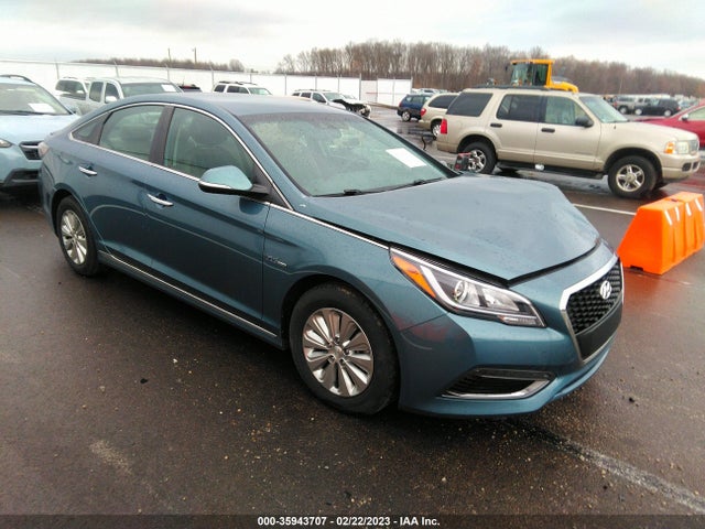2016 Hyundai Sonata, VIN: KMHE24L12GA023484