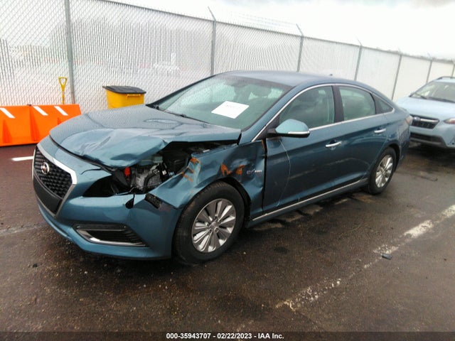 2016 Hyundai Sonata, VIN: KMHE24L12GA023484