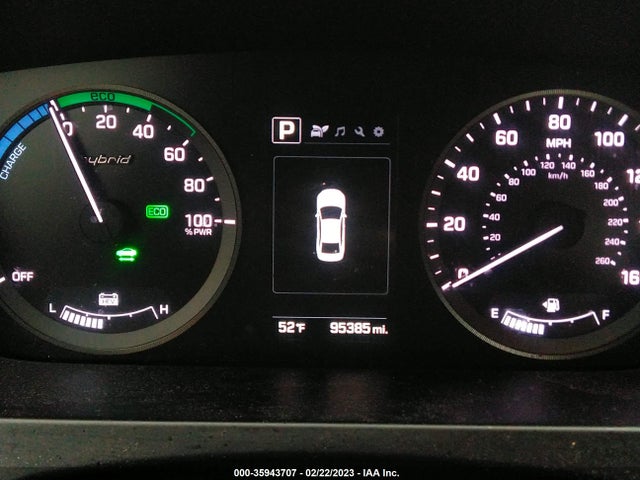 2016 Hyundai Sonata, VIN: KMHE24L12GA023484