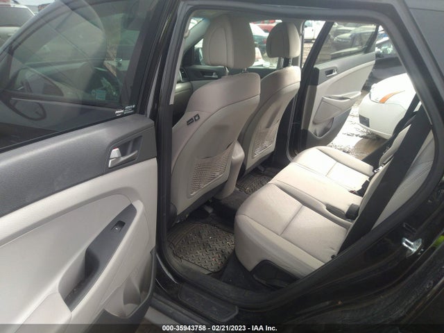 Hyundai TUCSON SEL 2018 KM8J33A43JU684353 Image 10