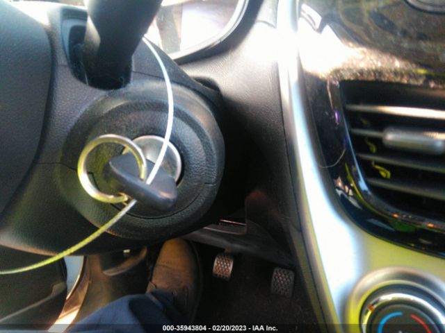 Chevrolet SPARK LS 2016 KL8CA6SAXGC607625 Image 11