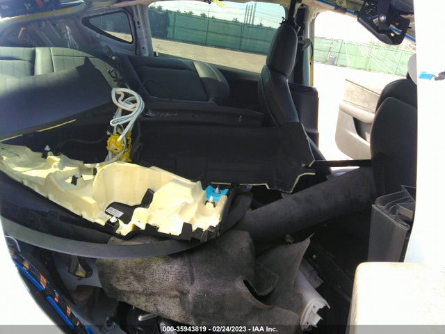Tesla Model Y Performance 2022 7SAYGDEF8NF442054 Image 9