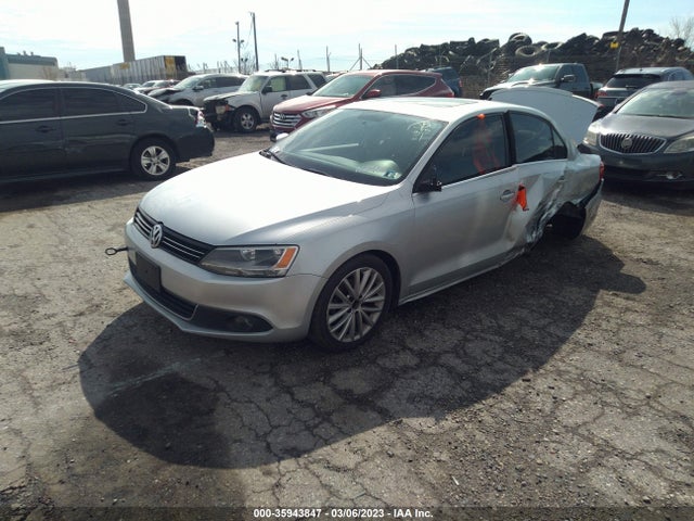 3VWLL7AJXDM230598 Volkswagen Jetta Sedan Tdi W/premium/nav