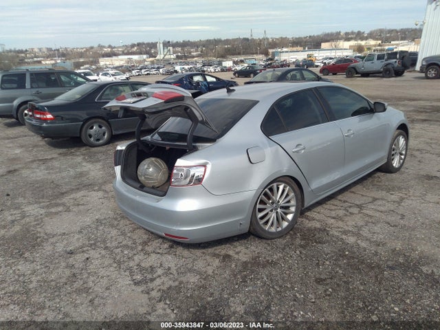 3VWLL7AJXDM230598 Volkswagen Jetta Sedan Tdi W/premium/nav