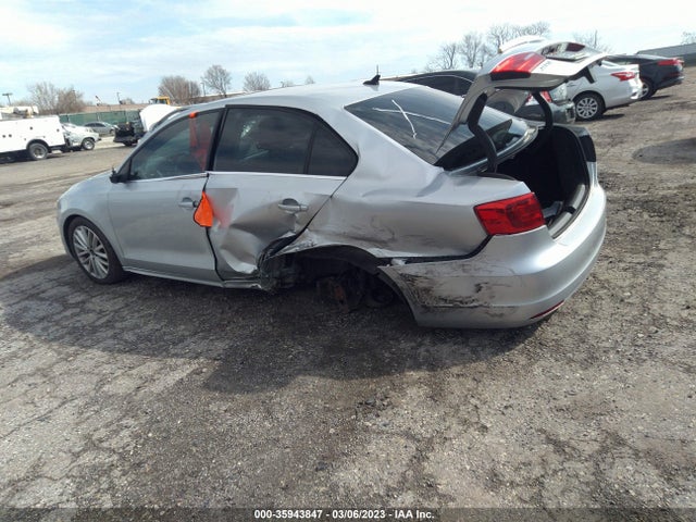 3VWLL7AJXDM230598 Volkswagen Jetta Sedan Tdi W/premium/nav