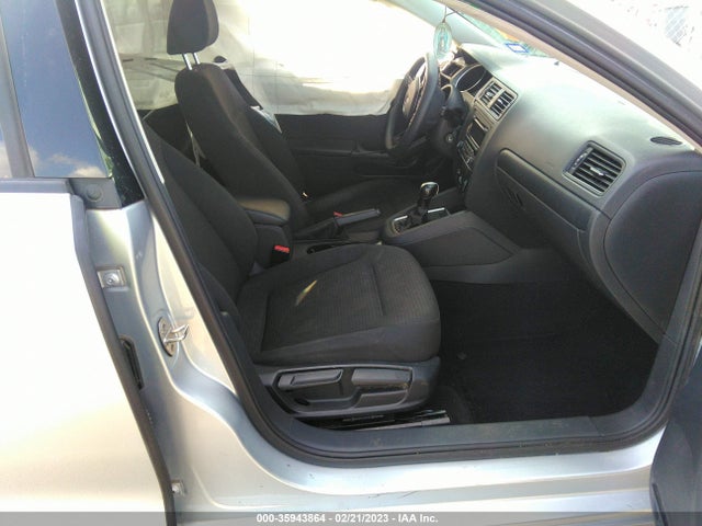 3VW2K7AJ6FM319974 Volkswagen Jetta Sedan 2.0l S