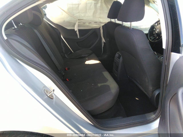 3VW2K7AJ6FM319974 Volkswagen Jetta Sedan 2.0l S