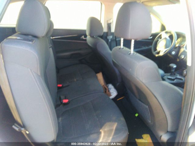 5XYPG4A53LG679899 KIA Sorento Lx V6
