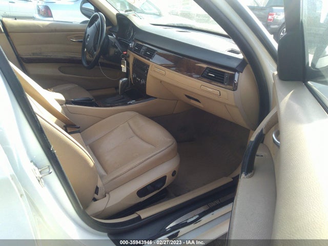 BMW 3 Series 328i 2010 WBAPH5C58AA440021 Image 5